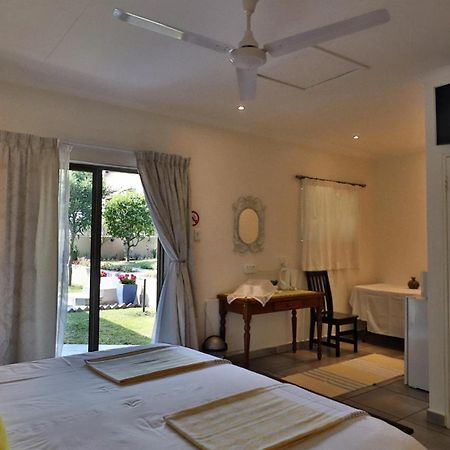 Guest House Mamma Mia Mbombela Exterior photo